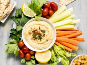 How to Make Homemade Hummus the Mediterranean Way